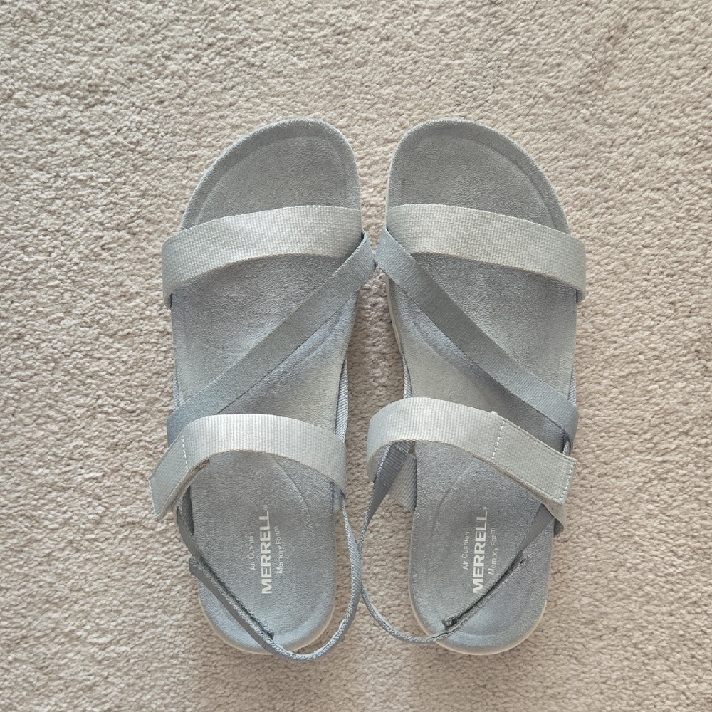 Merrell Women's Light Gray Sandals